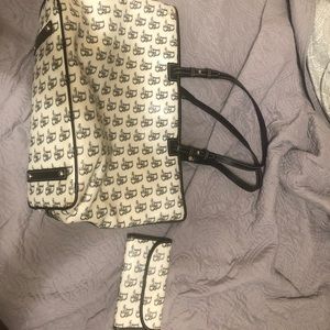 Dooney & Burke wallet